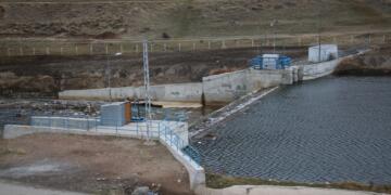 Bi avakirina HESê komkujiya Zîlanê bin av dikin