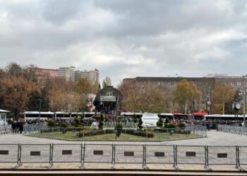 Li Giyadînê gefa siyanurê li gundiyan tê xwarin