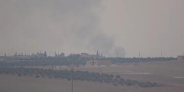 Komên çeteyan gundên Kobanê topbaran dikin