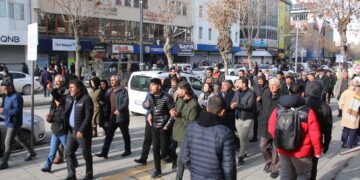 Li Wanê ji bo qurbaniyên Roboskî meş hat lidarxistin