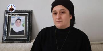 7 rojan bi cenazeyê dayika xwe re li heman odeyê ma