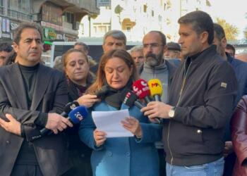 Adalet Kaya: Tecrîdê rakin