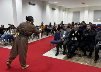 Weşanxaneya Aramê şahiya ‘Çîrokên Dengbêjiyê’ li dar xist