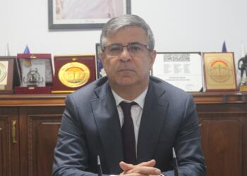 ‘Binpaykerdişê heqan pabesteyê meseleya Kurdan ê’