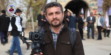 Hem Îsraîl rexne kenê hem zî eynî çi kenê