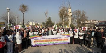 ‘Ji bo jiyanek hevpar divê Abdullah Ocalan azad bibe’