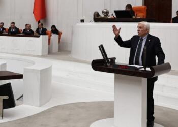 ‘Wa kurdanê Sûrîye reyde dîyalog bêro ronayiş’