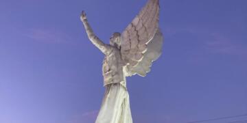 Dîana Montseny: Kobanê nimûneyê destkewtişan o  