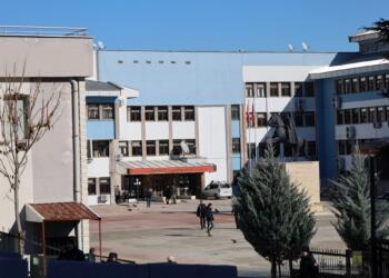 Polîsan li Dêrsimê 4 kes binçav kirin