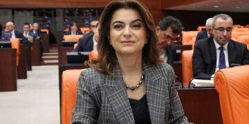 Qey çimanê xo qirkerdişê Kurd û Elewîye ra gênê?