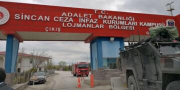 Keyeyanê tepişteyan: Mergî reyde rî bi rî yê