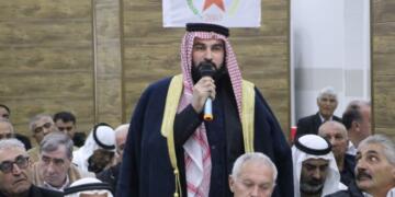 KNK bi rûspiyên Kurd re civîya