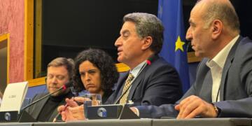 Heyetê Îdareyê Xoserî Parlementoyê Ewropa de pêvînayîşan keno