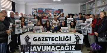 Kiştişê rojnamegeran Mersîn de protesto bî