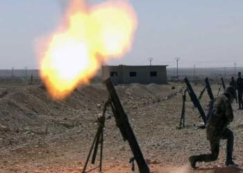 Çeteyên HTŞê ji sê aliyan ve Hemayê dorpêçkirin