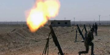 Çeteyên HTŞê ji sê aliyan ve Hemayê dorpêçkirin