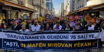 Ji bo mafên mirovan meşiyan: Tecrîdê rakin