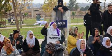 Berxwedana li ser sînorê Qamişlo 19 roj in didome