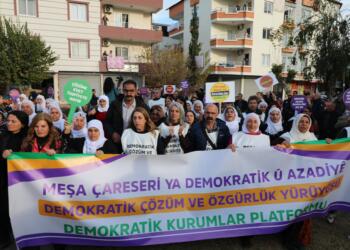 Meşvan li Mêrsînê ne: Em ê sibê banga çareseriyê li Meclisê bikin