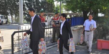 Parêzeran ji bo hevdîtina li Îmraliyê serî li dozgeriyê dan