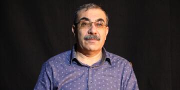 Aldar Xelîl: Ganî îdareyo newe pêro şaranê Sûrîye temsîl bikero