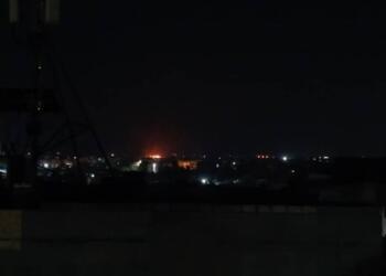 Li Qamişloyê baregehên rejîmê yên berê hatin bombebarankirin