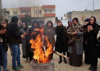 Nobeta sînorê Kobanê di roja 8an de didome