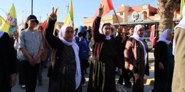 Şengaliyan piştgirî dan berxwedana Rojava