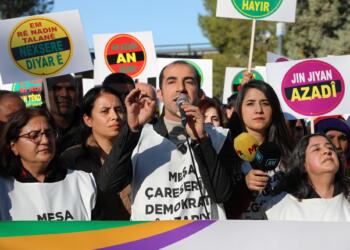 Bayindir li Rihayê bang kir: Navnîşana çareseriyê rêzdar Ocalan e