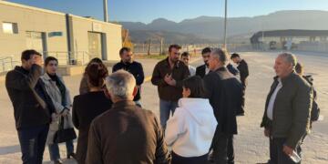 Saziyên hiqûqê û Baroya Şirnexê serdana şandeya li deriyê Xabûrê  kirin