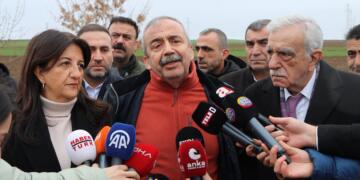 Şandeya DEM Partiyê serdana Selahattîn Demîrtaş kir