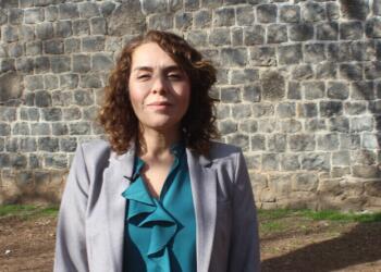 Adalete Kaya: Îqtîdar wazeno şaredarîyan krîmînalîze bikero