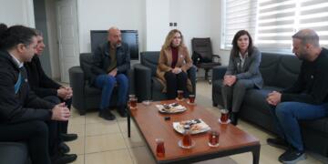 Hemşaredare Bucak Roja Rojnamegeranê ke Xebitîyenê pîroz kerd