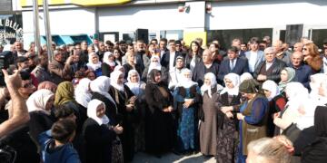 ‘Dê gel bi ser bikeve’