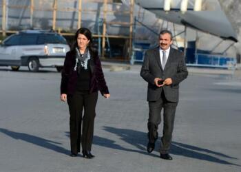 Heyetê DEM Partî do siba îzahatêko nûştekî bido