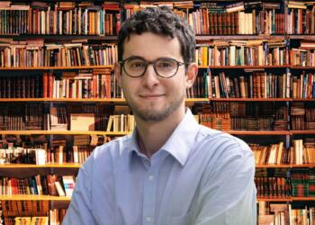 Ilias Panchard: Rojawanî bipawê û paştî bidê modelê ci