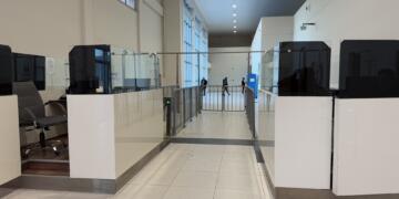 Şandeya ku dixwaze cenazeyên rojnamevanan werbigire ji duh ve tê astengkirin