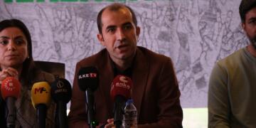 Keskîn Bayindir: Çareserî naskirina statuya Rojava ye