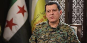 Mazlûm Ebdî: Em piştgiriyê didin hikumeta Şamê