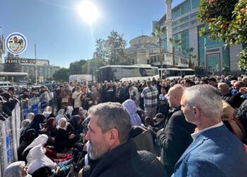 Nerazîbûna xelkê Akdenîzê: Em ê xwedî li vîna xwe derkevin