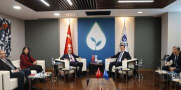 Pêvînayîşê Heyetê Îmrali û DEVA Partî dest pêkerd