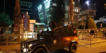 Polîsan hemşaredarî destbend kerdî, dormeyê şaredarî ame girewtene