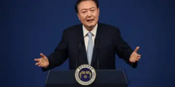 Serokê Koreya Başûr hat desteserkirin