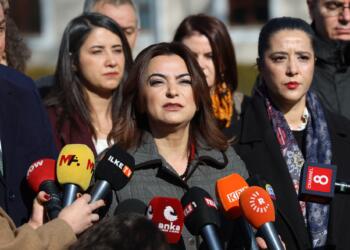 AKP derfet bibîne dê qraltiyê îlan bike