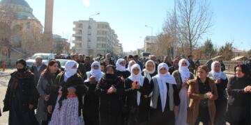 Şêniyên Hezexê ji bo Bakur û Rojhilatê sûriyeyê meşiyan