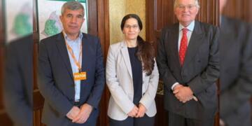 Nûnerên Rêveberiya Xweser û MSDê bi nûnerên Brîtanyayê re civiyan