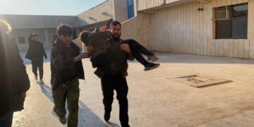 Dewleta Tirk dîsa êrîşî çalakgerên Tişrînê kir