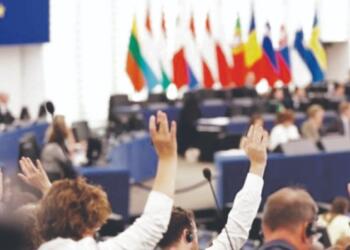 YE do ziwanê katalankî bikero ziwano fermî?