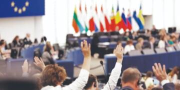 YE do ziwanê katalankî bikero ziwano fermî?