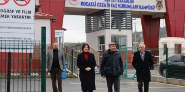 Em zimanê jahrînî bidin aliyekî